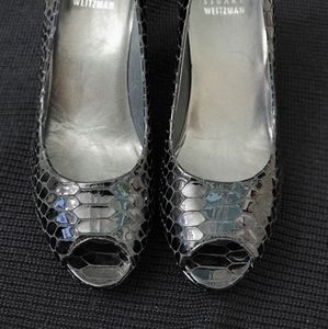 Stuart Weitzman Black Peep toe Pumps